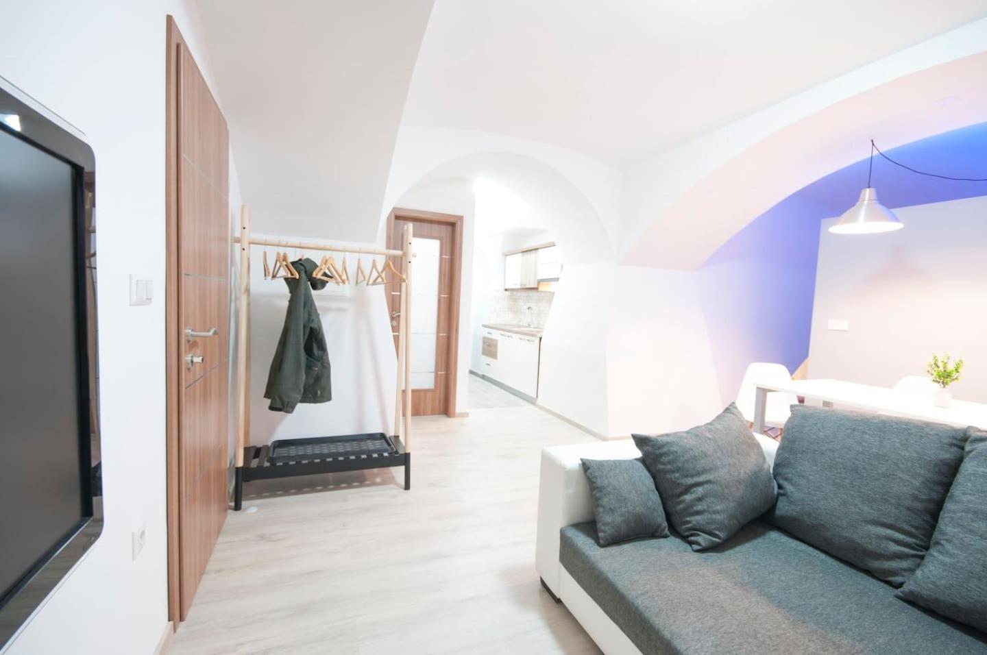 The Maze Apartment Ljubljana Oda fotoğraf