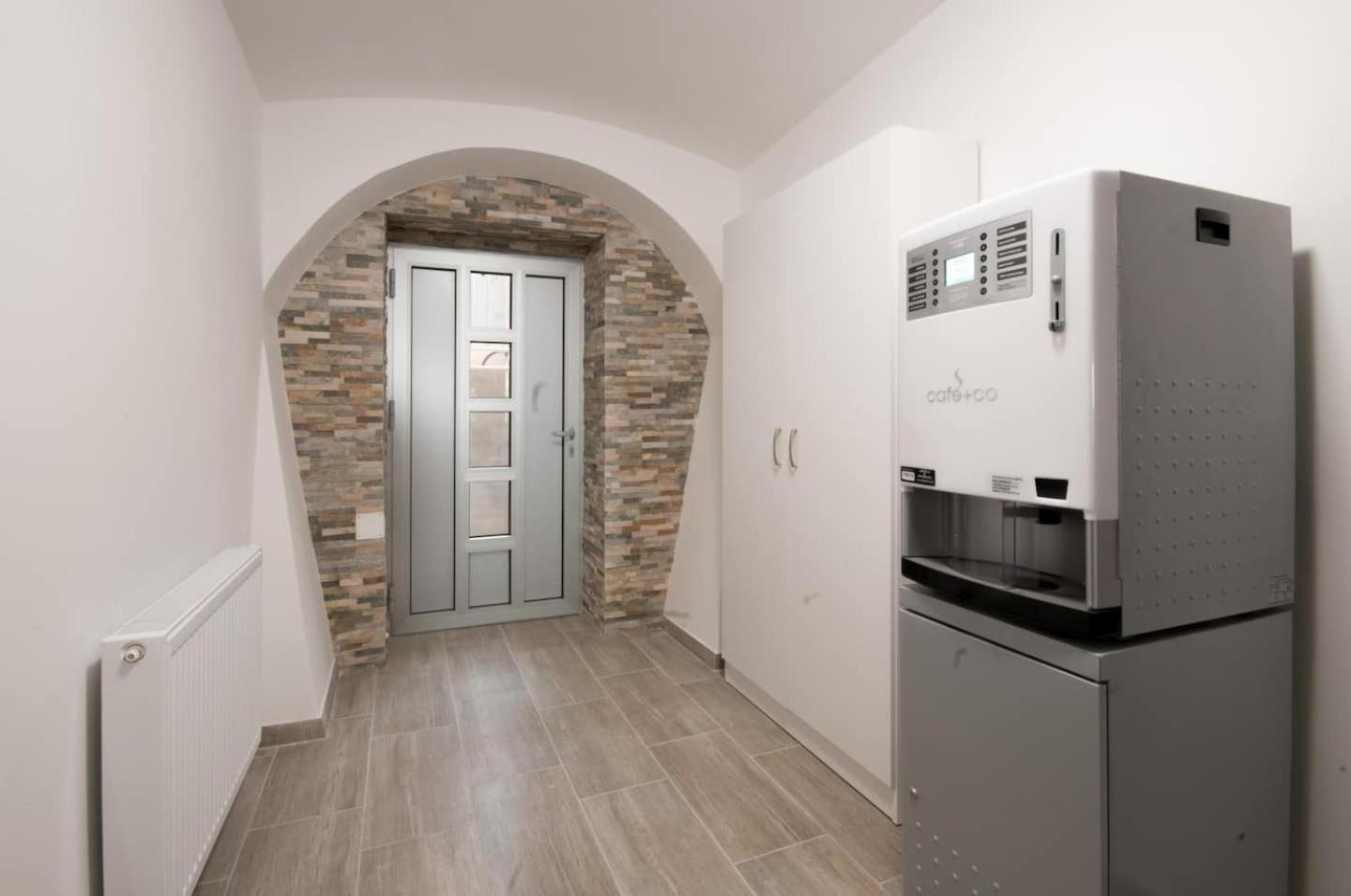 The Maze Apartment Ljubljana Oda fotoğraf